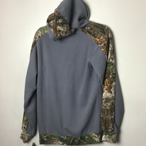 Cabela’s gray/camo full zip jacket. Medium - Picture 3 of 4